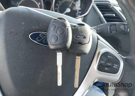 2014 Ford Fiesta Se z USA, uszkodzony, nr VIN 3FADP4BJ1EM235012